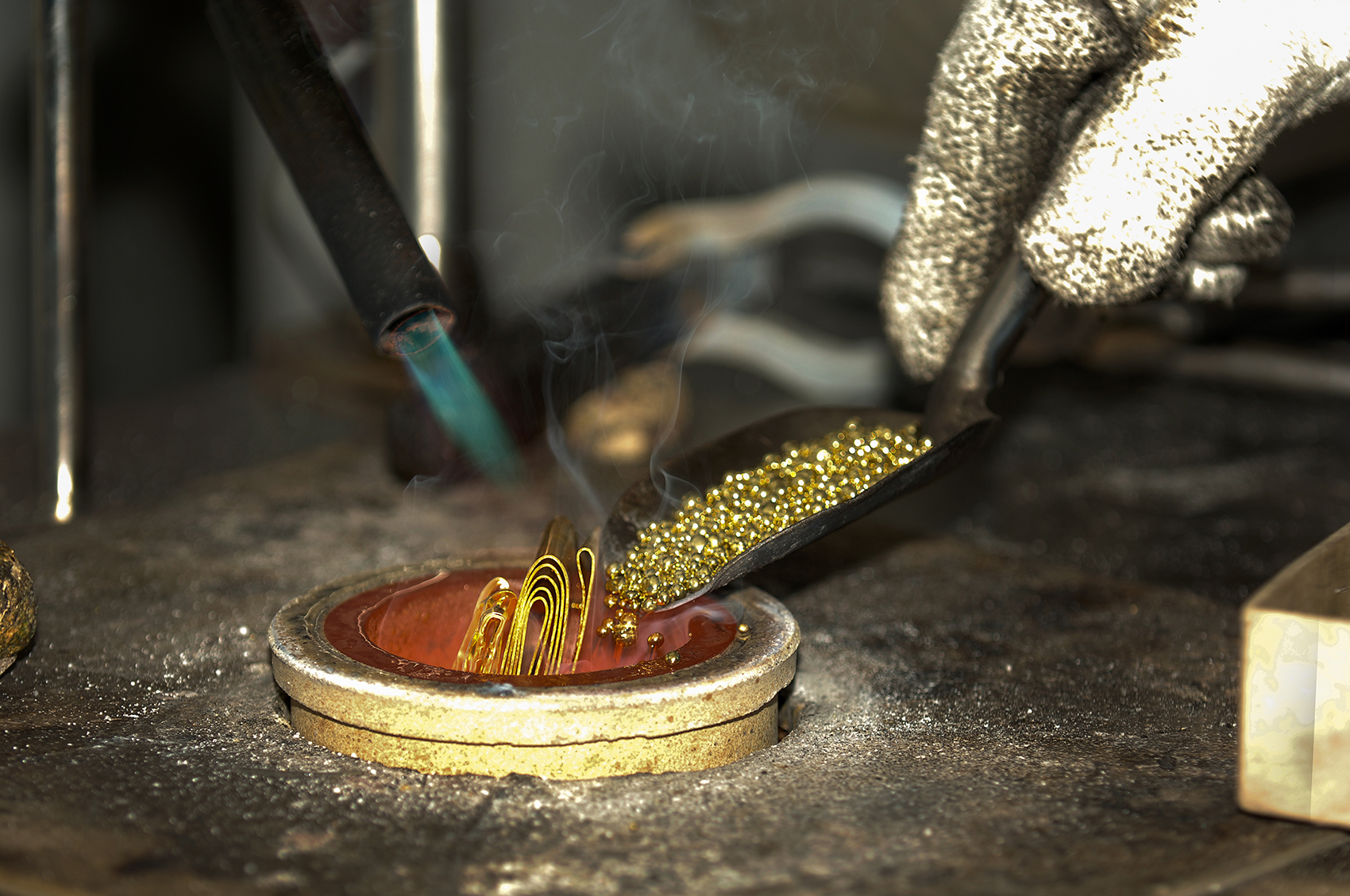 Edelmetalle recyceln – nachhaltig handeln mit Verantwortung